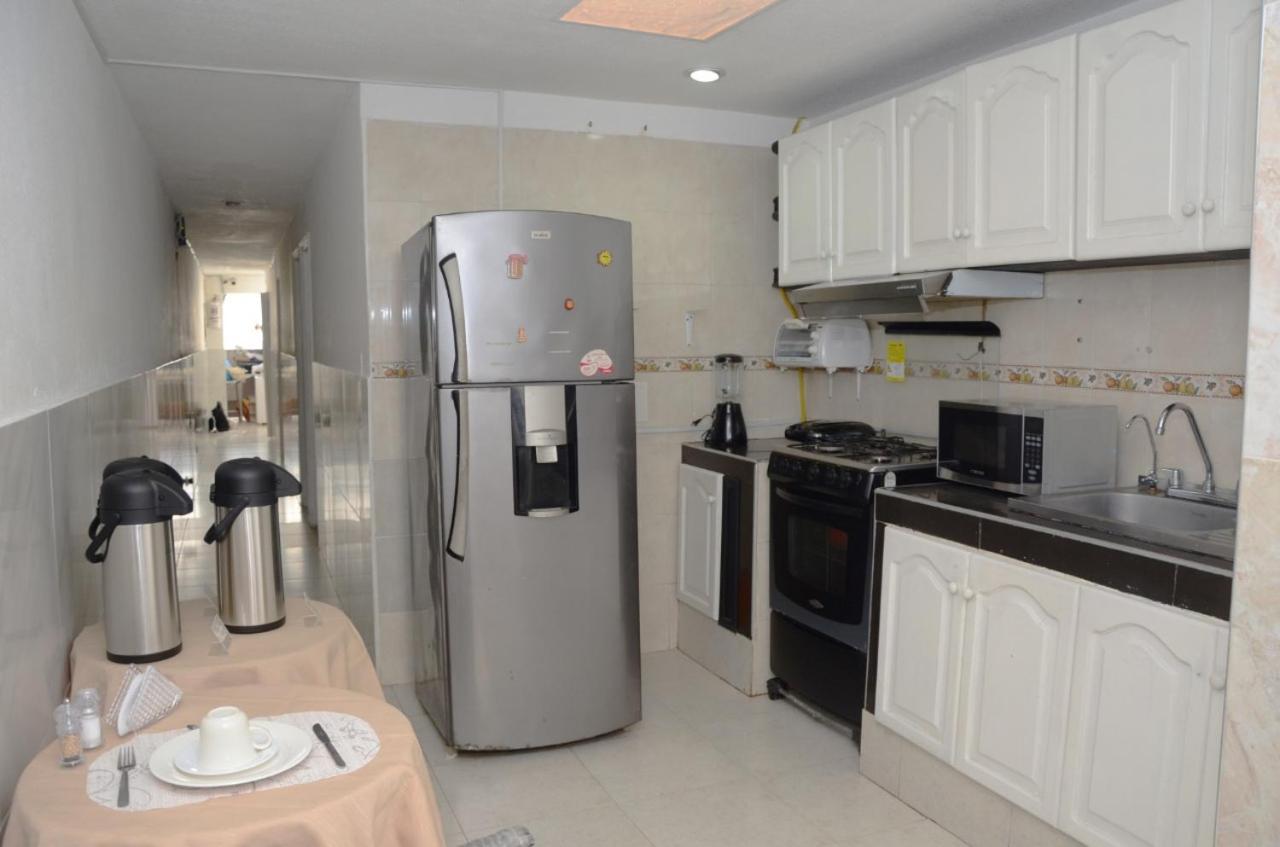 Hostal Marbella 47 Cartagena Екстериор снимка