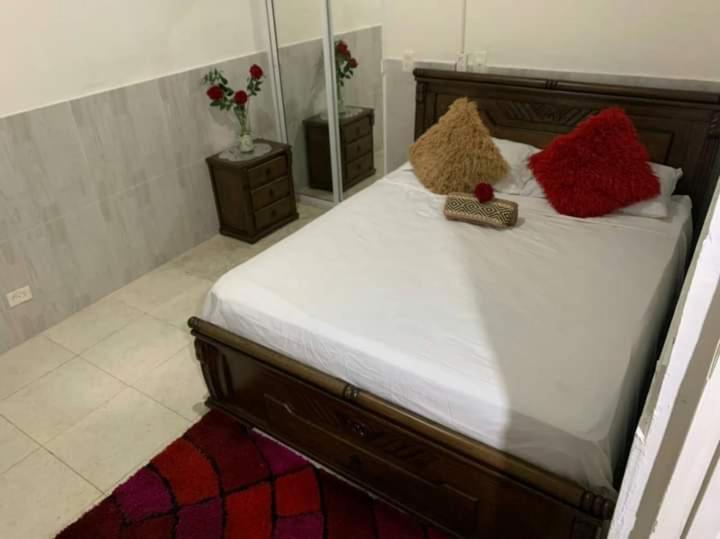 Hostal Marbella 47 Cartagena Екстериор снимка
