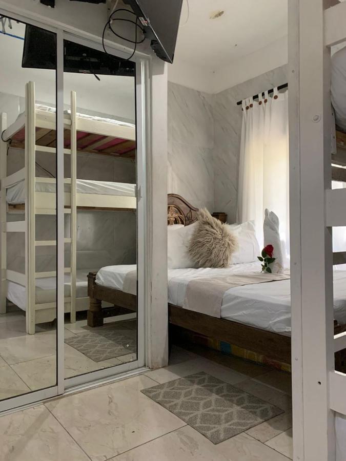Hostal Marbella 47 Cartagena Екстериор снимка